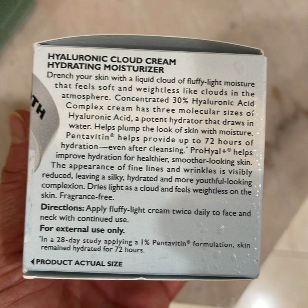 Peter Thomas Roth Clinic full facial skin care set - Picture 10 of 14
